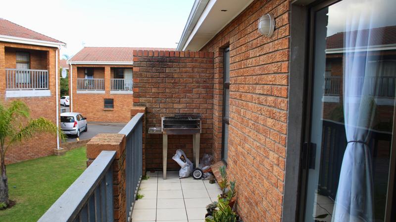 To Let 2 Bedroom Property for Rent in Sonstraal Heights Western Cape